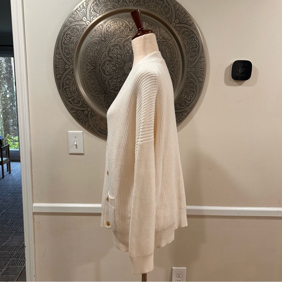 J.Crew cream oversized knit cardign with front pockets - Size small - Picture 7 of 10